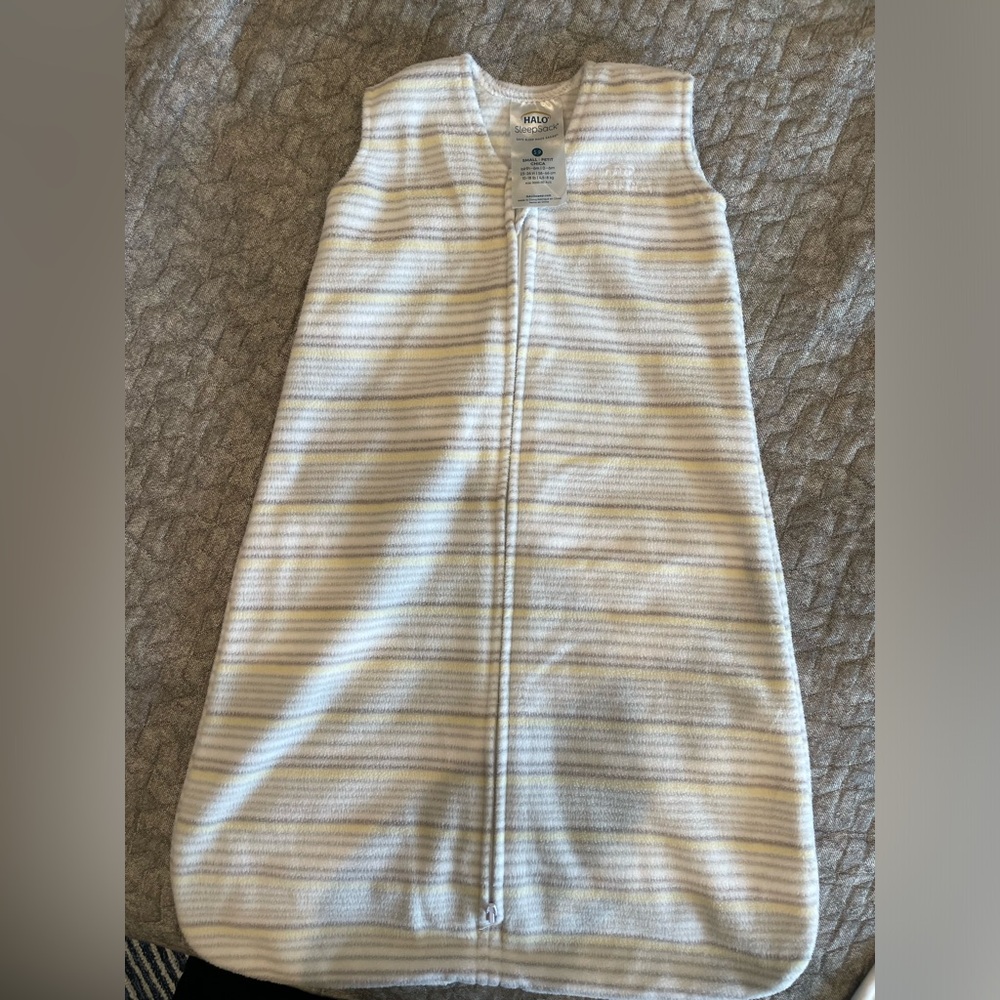 Halo SleepSack. Small/0-6months. Micro fleece.
